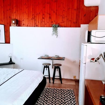 studio in Herzliya, near IDC&PARK Esterno foto